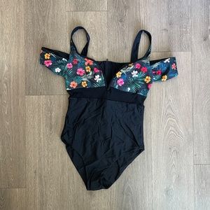 Retro Style One Piece Swimsuit